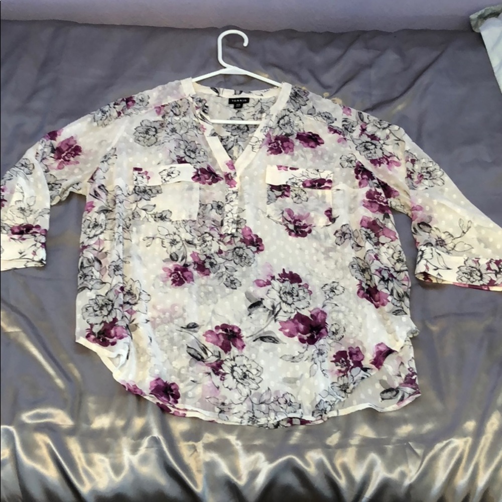 Torrid sheer Floral Top